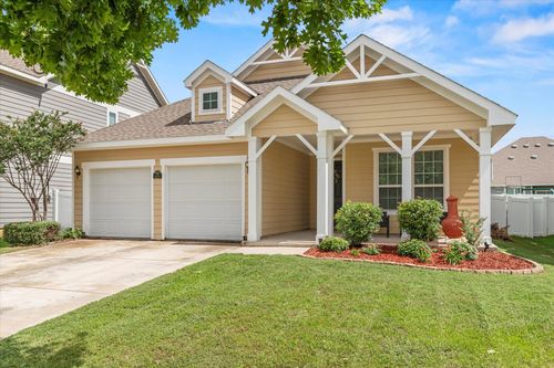 9129 Blackstone Dr, Providence Village, TX, 76227-1315 | Card Image