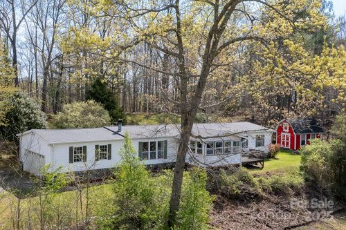 89 Mount Airy Rd, Marshall, NC, 28753-3530 | Card Image