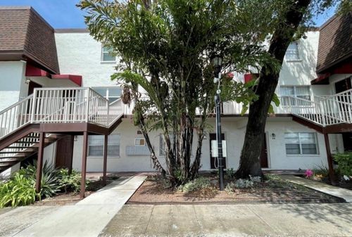 c203-9209 Tudor Dr, TAMPA, FL, 33615-3776 | Card Image