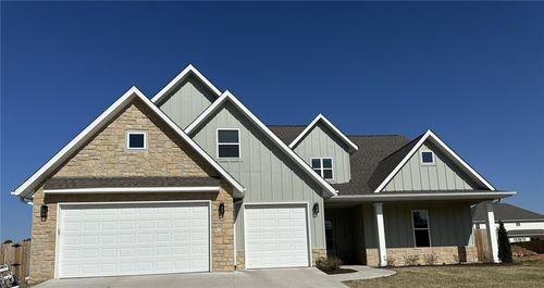 2705 S 20th Pl, Rogers, AR, 72758-5253 | Card Image