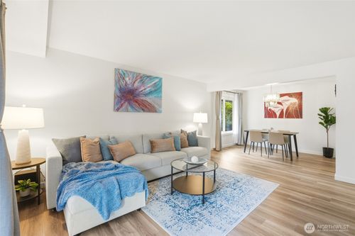 4403-1414 154th Ave Ne, Bellevue, WA, 98007-4452 | Card Image
