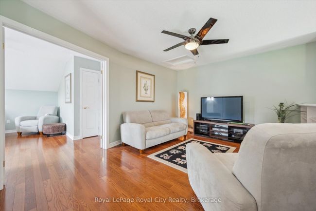 105 Riverwalk Pl, House attached with 2 bedrooms, 2 bathrooms and 3 parking in Rockwood ON | Image 27