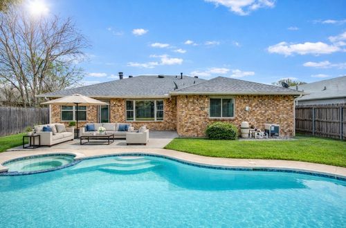 5413 Briar Ln, Flower Mound, TX, 75028-2509 | Card Image
