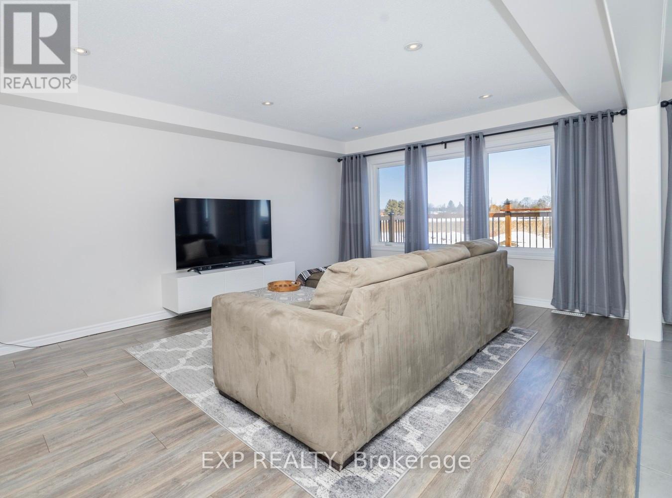 Residential in Ottawa 4