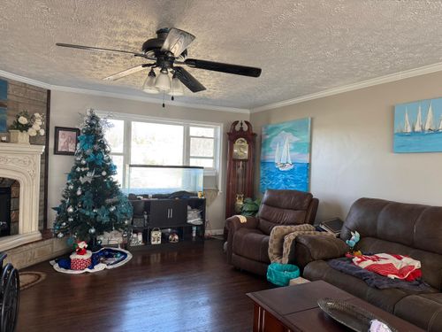 504 Nichols St, Somerset, KY, 42501-1722 | Card Image