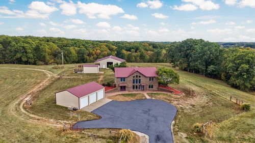 9064 State Highway V, Galena, MO, 65656-8654 | Card Image