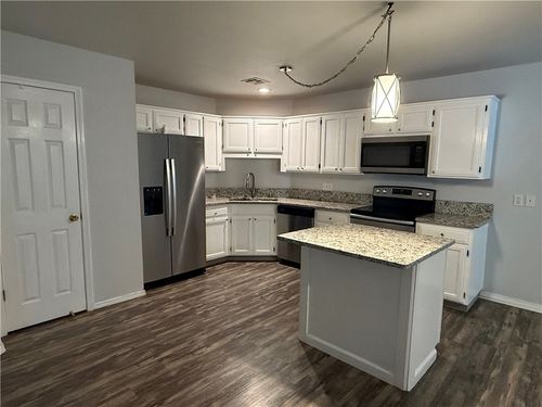 apt-a-318 E Pickens Rd, Pea Ridge, AR, 72751-2311 | Card Image