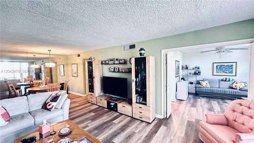 208-2671 S Course Drive, Pompano Beach, FL, 33069 | Card Image