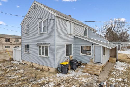 111 E Elizabeth St, Tomah, WI, 54660-2705 | Card Image