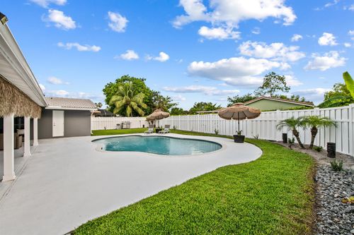 8552 Shadow Wood Boulevard, Coral Springs, FL, 33071 | Card Image
