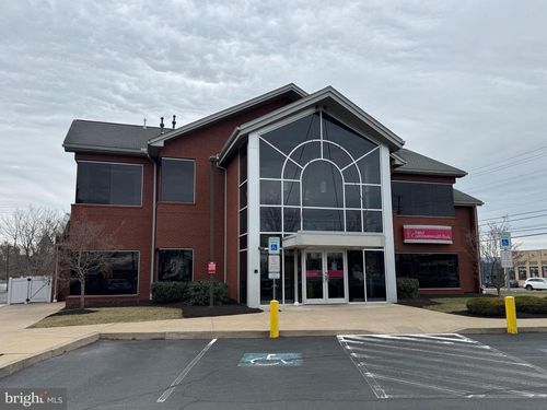 1535 N Atherton St, State College, PA, 16803-3042 | Card Image