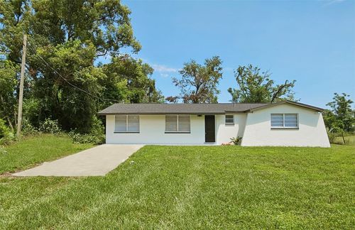 9526 Eastfield Rd, THONOTOSASSA, FL, 33592-3501 | Card Image