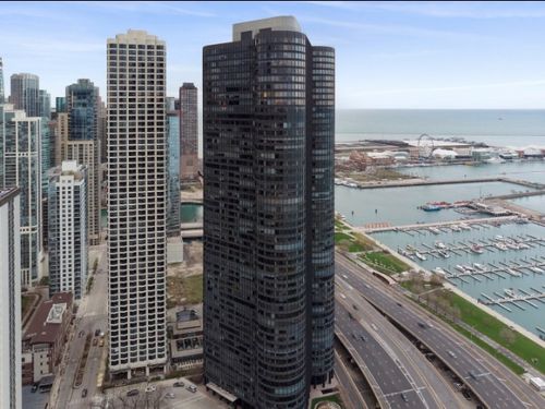 2302-155 N Harbor Drive, Chicago, IL, 60601 | Card Image