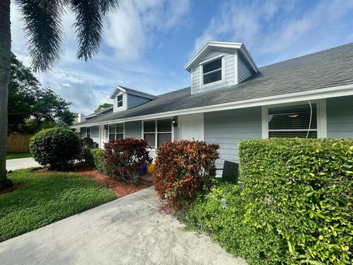 9258 Green Meadows Way, Palm Beach Gardens, FL, 33418-5746 | Card Image