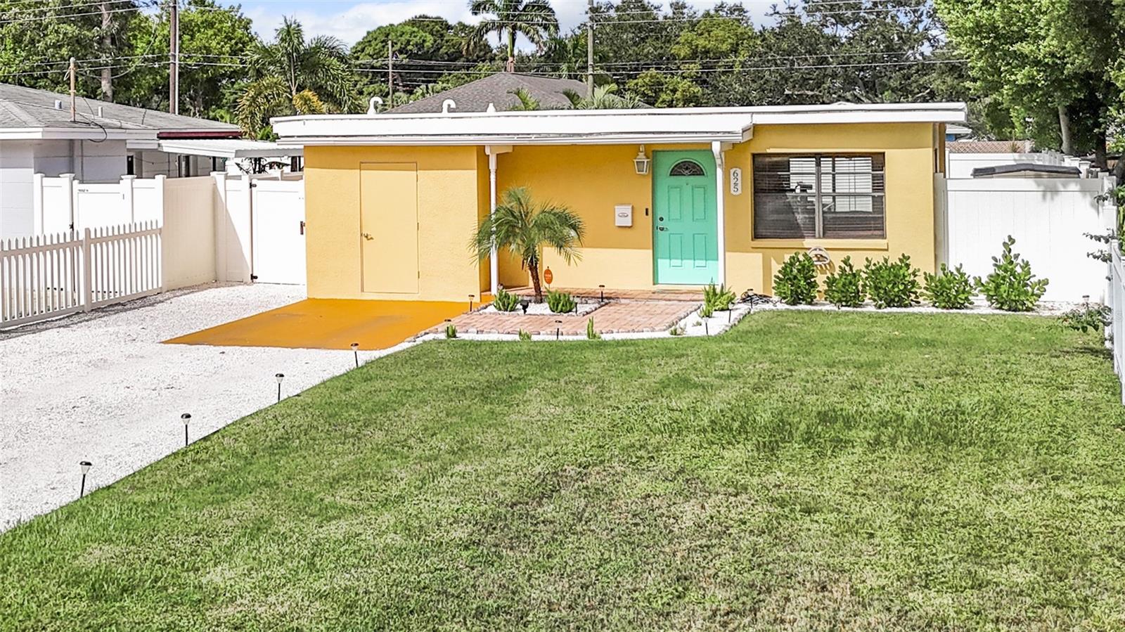 Gray St, Saint Petersburg, FL 33707