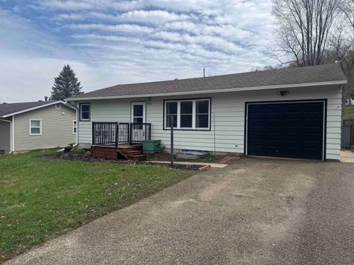 1110 S Mill St, Decorah, IA, 52101-2434 | Card Image