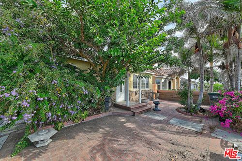 21918 Juan Ave, Hawaiian Gardens, CA, 90716-1033 | Card Image