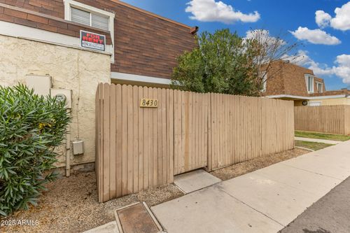 8430 N 34th Dr, Phoenix, AZ, 85051-5955 | Card Image