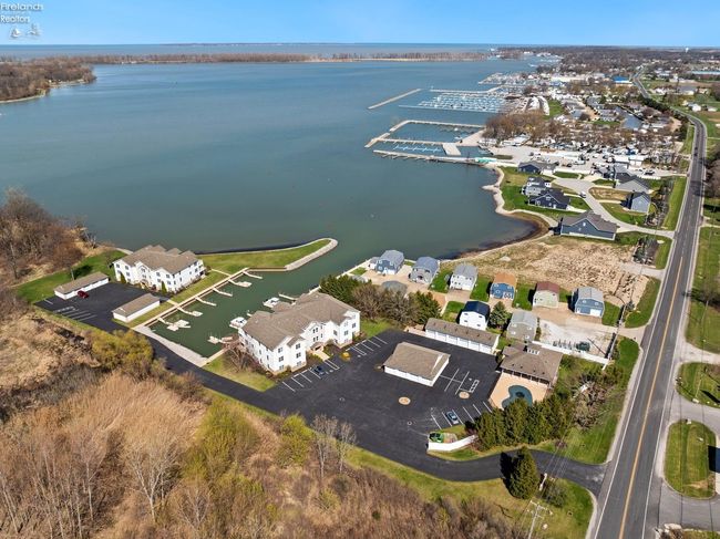 L3F - 6011 E Harbor Rd, Condo with 3 bedrooms, 2 bathrooms and 1 parking in Marblehead OH | Image 54