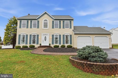 2128 Robin Dr, Warrington, PA, 18976-1565 | Card Image