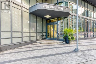 921 - 825 Church St, Condo with 2 bedrooms, 2 bathrooms and 1 parking in Toronto ON | Image 2