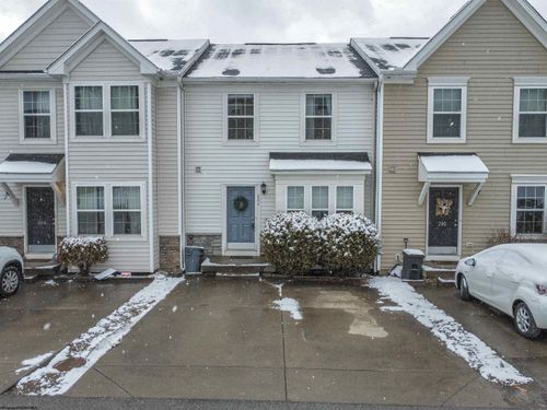 202 Summerfield Dr, Morgantown, WV, 26508-0801 | Card Image