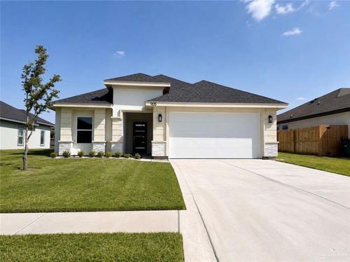 905 La Laguna Rd, Mission, TX, 78572-1310 | Card Image