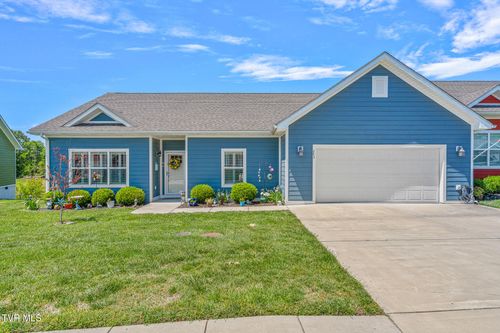 1-243 Radford Dr, Greeneville, TN, 37743-3823 | Card Image