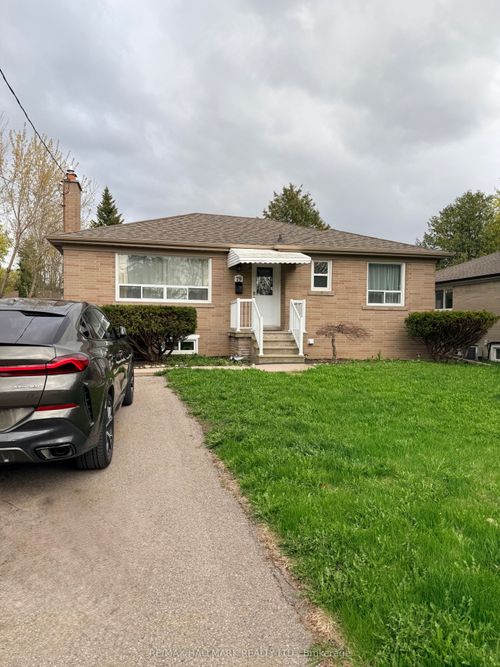 79 Cartier Cres, Richmond Hill, ON, L4C2N3 | Card Image