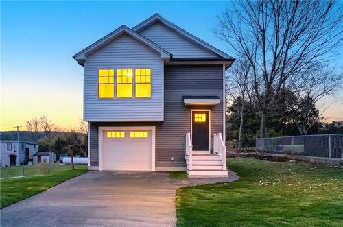 250 Fountain Ave, Johnston, RI, 02919-5808 | Card Image