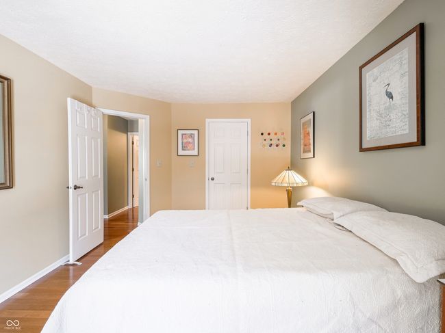 7629 Farm View Cir W, Condo with 2 bedrooms, 2 bathrooms and null parking in Indianapolis IN | Image 22