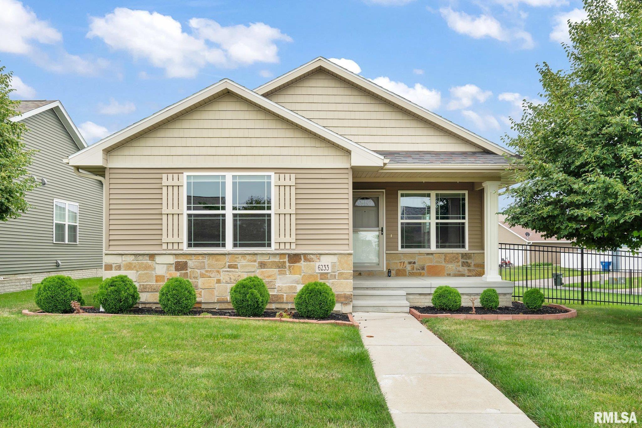 Mississippi Ave, Davenport, IA 52807