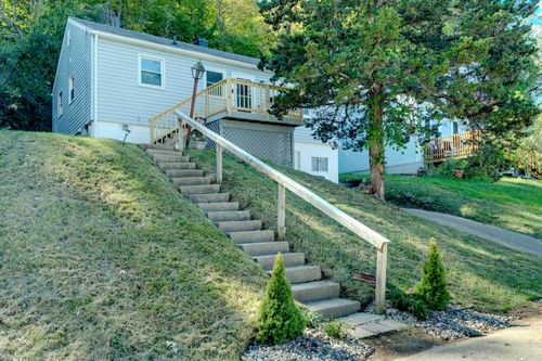 617 Cleveland Ave, Taylor Mill, KY, 41015-1904 | Card Image