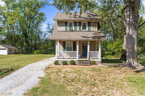 4561 Rohrdale Ave, Canal Fulton, OH, 44614-9723 | Card Image