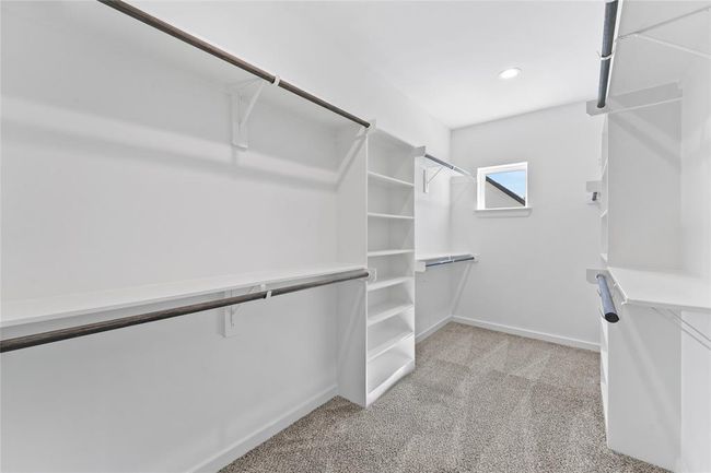 *Photos of similar plan with finish package 2 | Image 17