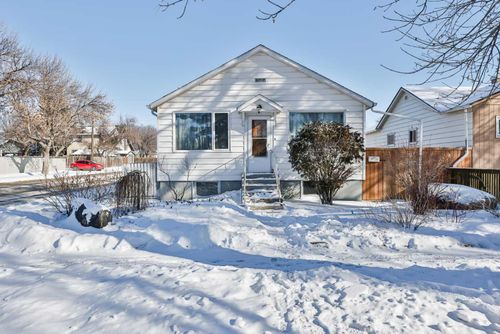 431 12b St N, Lethbridge, AB, T1H2L3 | Card Image