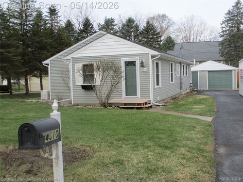 4610 Van Amberg Rd, Brighton, MI, 48114-9201 | Card Image