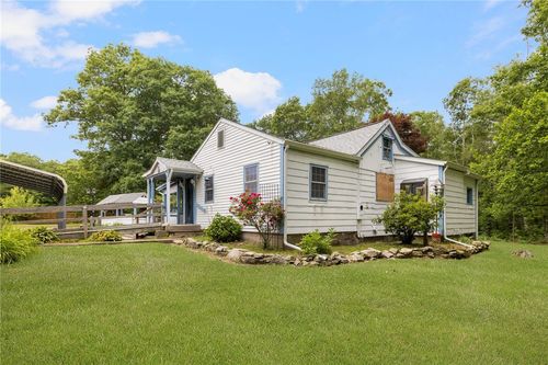 2037 Victory Highway, Coventry, RI, 02816 | Card Image