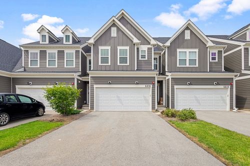 1231 Josiah Rd, Naperville, IL, 60563-3709 | Card Image
