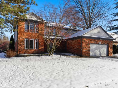 6190 Silverstone Dr, Troy, MI, 48085-1071 | Card Image