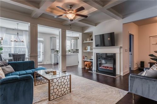 558 Arbor Crowne Dr, Lawrenceville, GA, 30045-2901 | Card Image