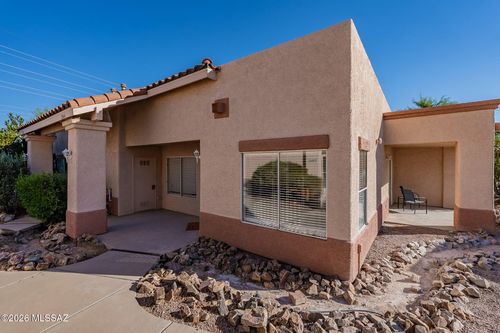 1564 N Paseo La Tinaja, Green Valley, AZ, 85614-3985 | Card Image