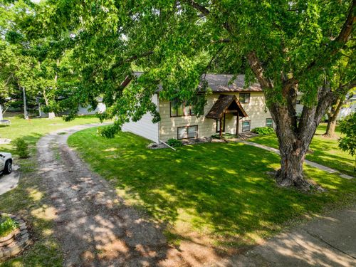 1646 N 5th St, Montevideo, MN, 56265-1004 | Card Image