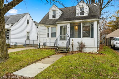 11431 Columbia, Redford Charter Township, MI, 48239 | Card Image