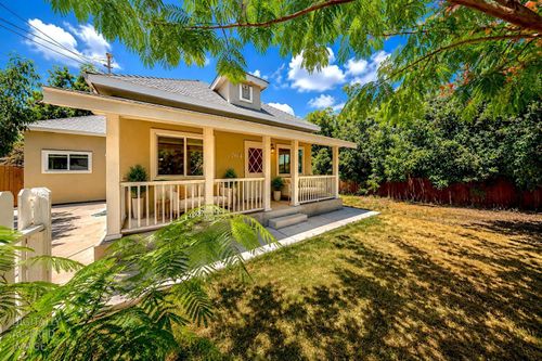 764 River Avenue, Oakdale, CA, 95361 | Card Image