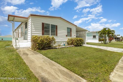 520 Jennifer Cir, Melbourne, FL, 32904-5735 | Card Image