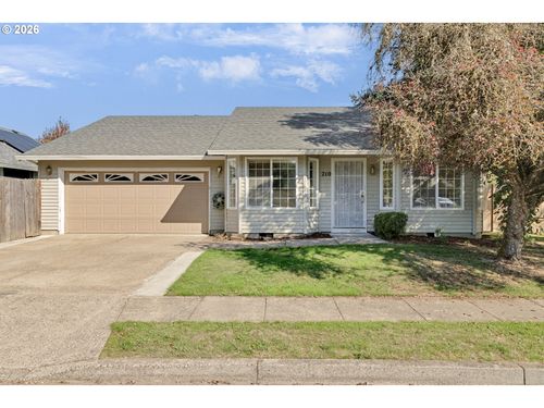 210 S Meredith Dr, Newberg, OR, 97132-2140 | Card Image