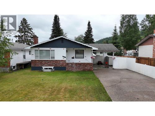 331 Killoren Cres, Prince George, BC, V2M6J8 | Card Image