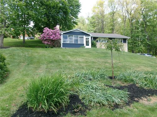 5184 Richland Rd, Gibsonia, PA, 15044-9426 | Card Image