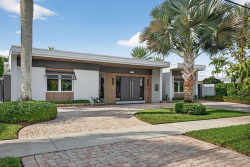 1141 Se 9th Ave, Pompano Beach, FL, 33060-9511 | Card Image